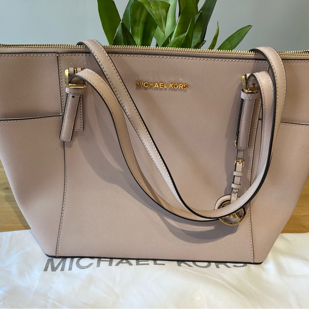 Michael Kors Jet Set Saffiano Leather Top Zip Tote Bag Soft Pink